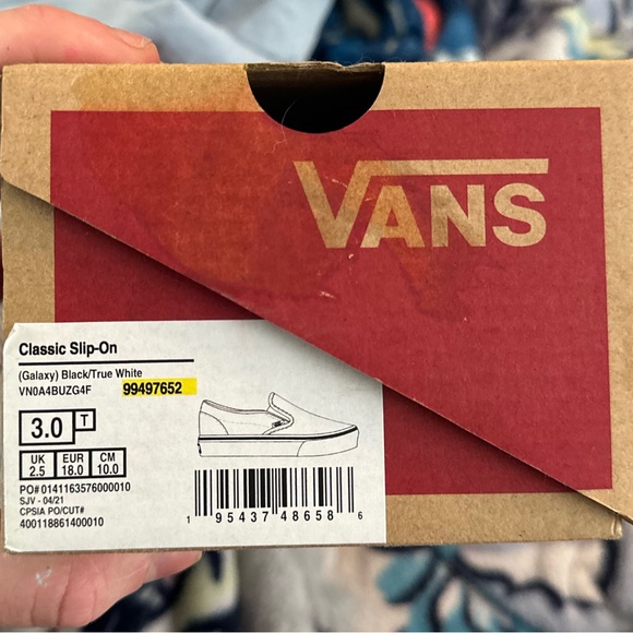 GALAXY Vans Classic Slip on Shoes - Picture 2 of 9
